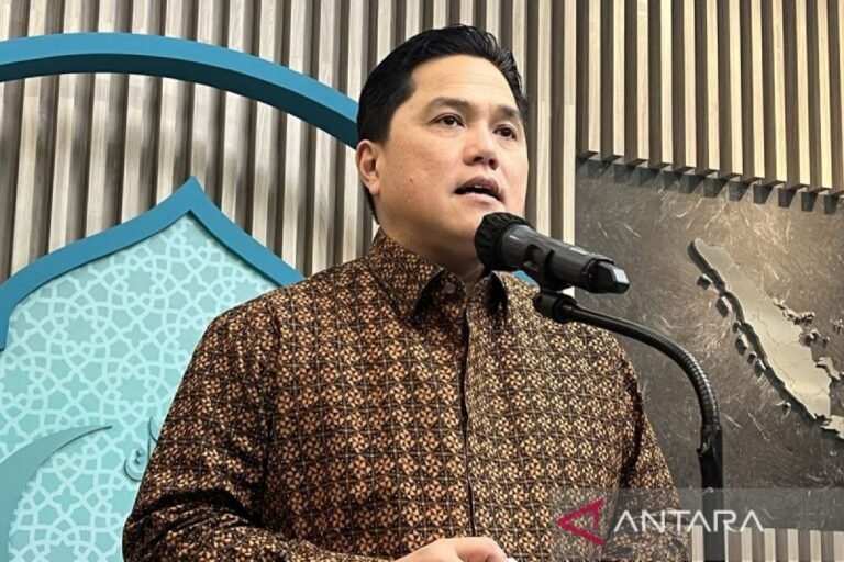 Berikut beberapa alternatif judul untuk artikel tentang Timnas U-17 yang akan melakukan uji coba melawan tiga negara sebelum menghadapi Piala Asia:

1. “Timnas U-17 Siap Hadapi Uji Coba Melawan Tiga Negara Sebelum Piala Asia”
2. “Persiapan Maksimal: Timnas U-17 Gelar Uji Coba Lawan Tiga Tim Jelang Piala Asia”
3. “Sebelum Piala Asia, Timnas U-17 Lakukan Uji Coba dengan Tiga Negara”
4. “Timnas U-17 Uji Coba Lawan Tiga Negara untuk Persiapkan Piala Asia”
5. “Langkah Awal Menuju Piala Asia: Timnas U-17 Jajal Tiga Tim Dalam Uji Coba”

Silakan pilih atau modifikasi sesuai kebutuhan!