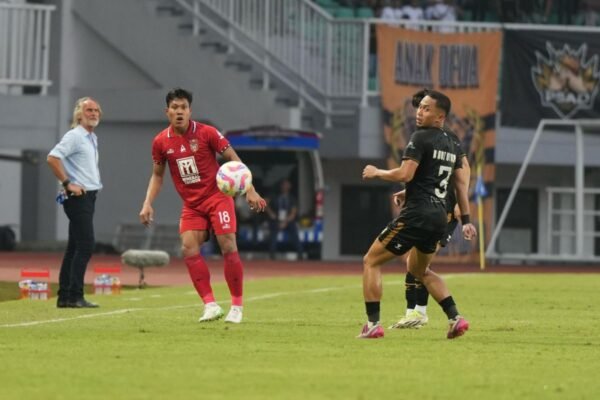Pelatih Sebut Kemenangan Dewa United Hasil dari Strategi yang Sulit