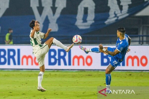 Persib Bandung Perlu Tambah Empat Poin untuk Amankan Gelar Juara