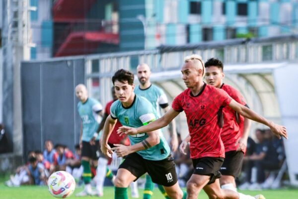 Persik Tingkatkan Kinerja Tim Melalui Uji Coba